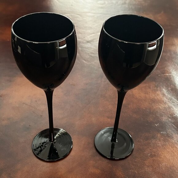 NWOT Set of 6 Black Glass Elegant Classy Luxury Wine Glasses - Picture 4 of 6
